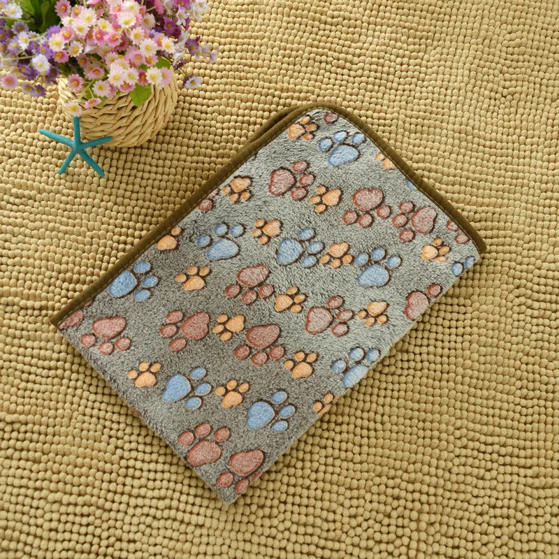 Couverture en flanelle douce pour chien & chat – Motif pattes mignon & chaud