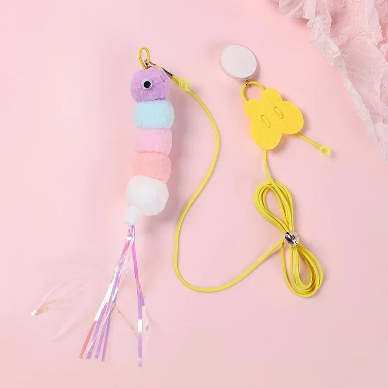 Jouet suspendu en peluche avec corde et clochette