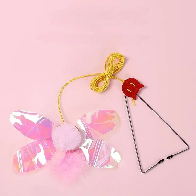 Jouet suspendu en peluche avec corde et clochette